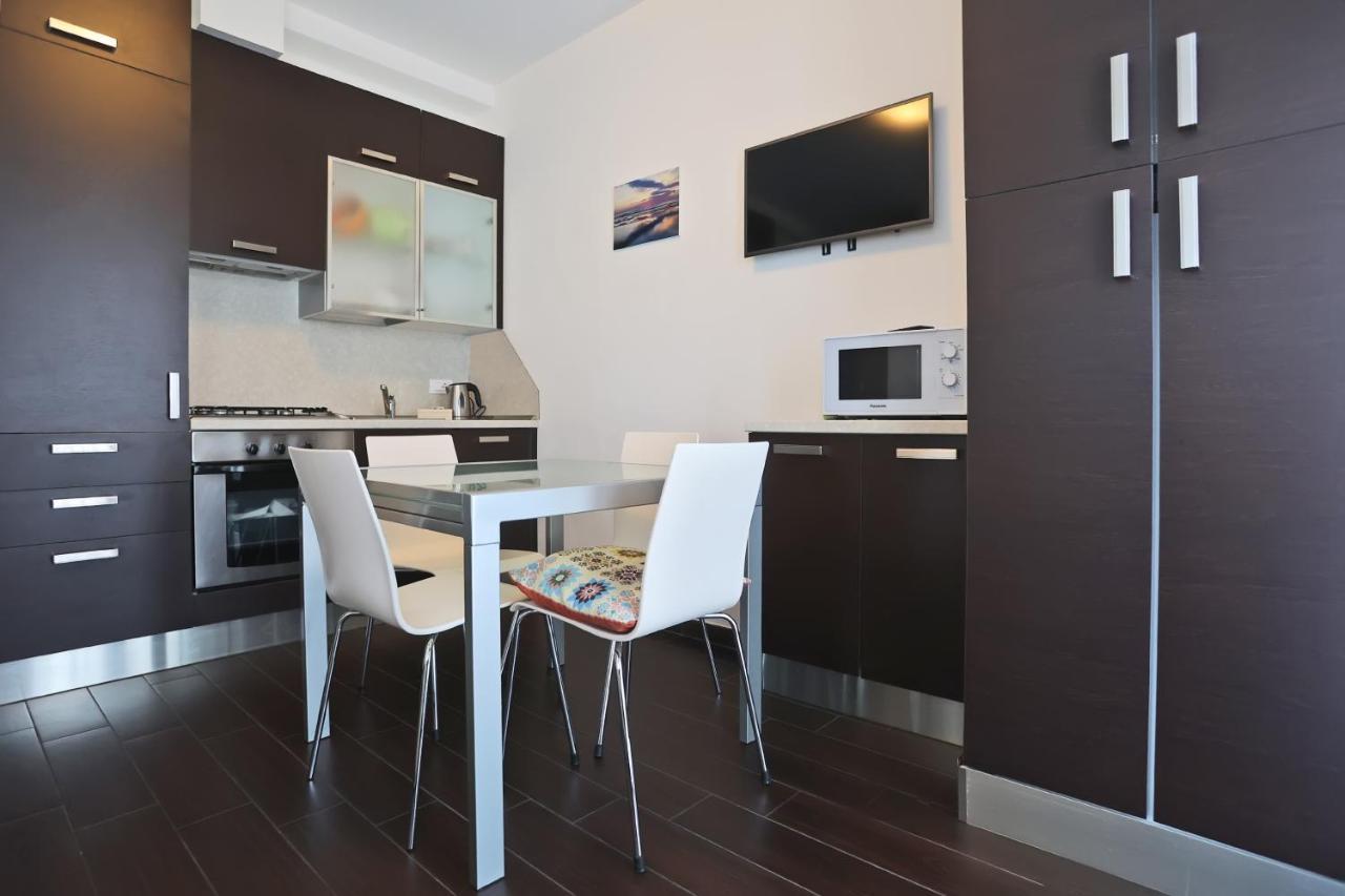 Casa Vacanze Aurora Centro ريميني المظهر الخارجي الصورة