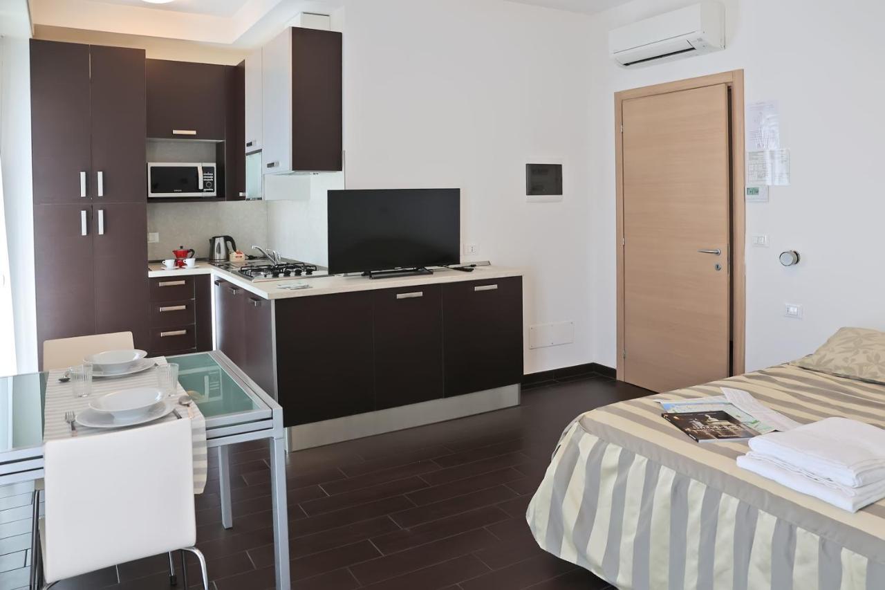 Casa Vacanze Aurora Centro ريميني المظهر الخارجي الصورة